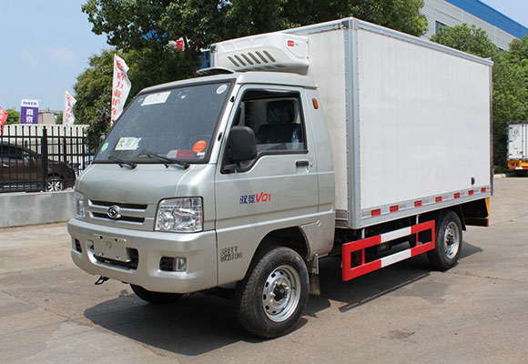 Foton CLW5022FTCK 3000L Refrigerator Truck