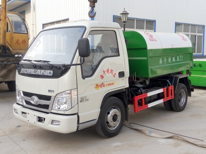 Foton  4000L CLW1062HLGT 4000L Hook-lift Garbage Truck