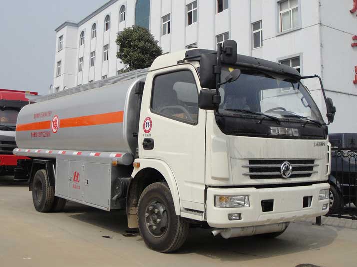 Dongfeng 9500L CLW5115GJYD4  Fuel Tank Truck