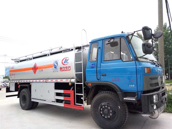 Dongfeng 12000L CLW5120GYYT4 fuel tank truck