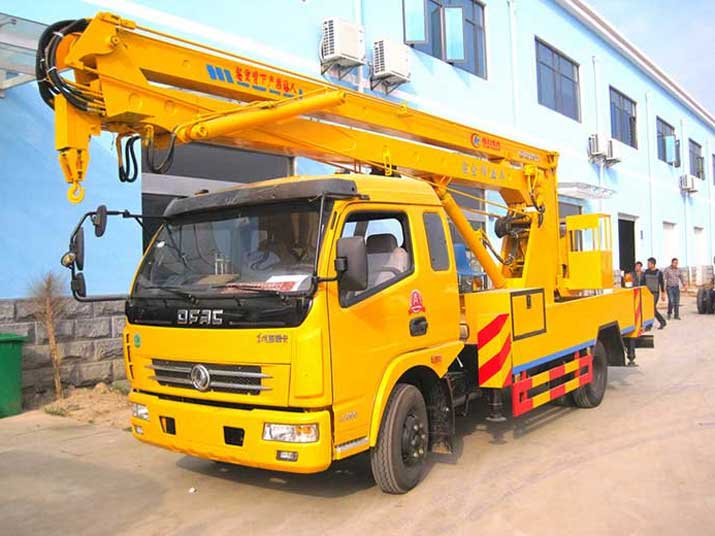 Dongfeng 18m CLW5080JGKD4 Aerial Work Truck