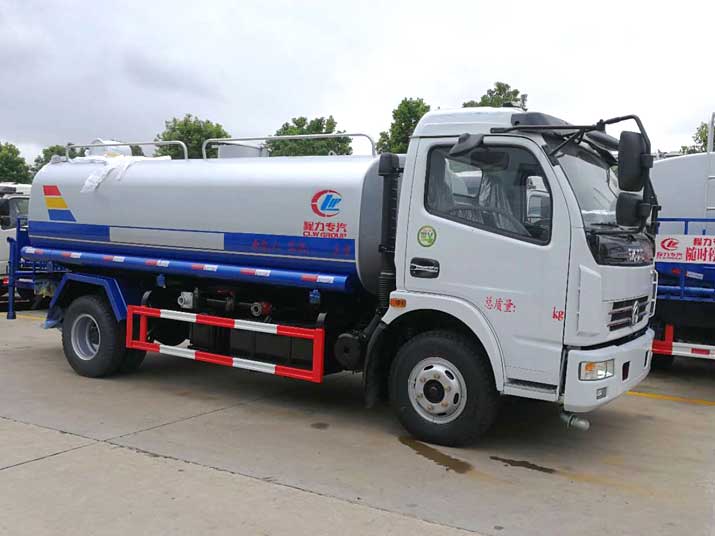 Dongfeng 8000L CLW5110GSSD4  Water Tanker Truck