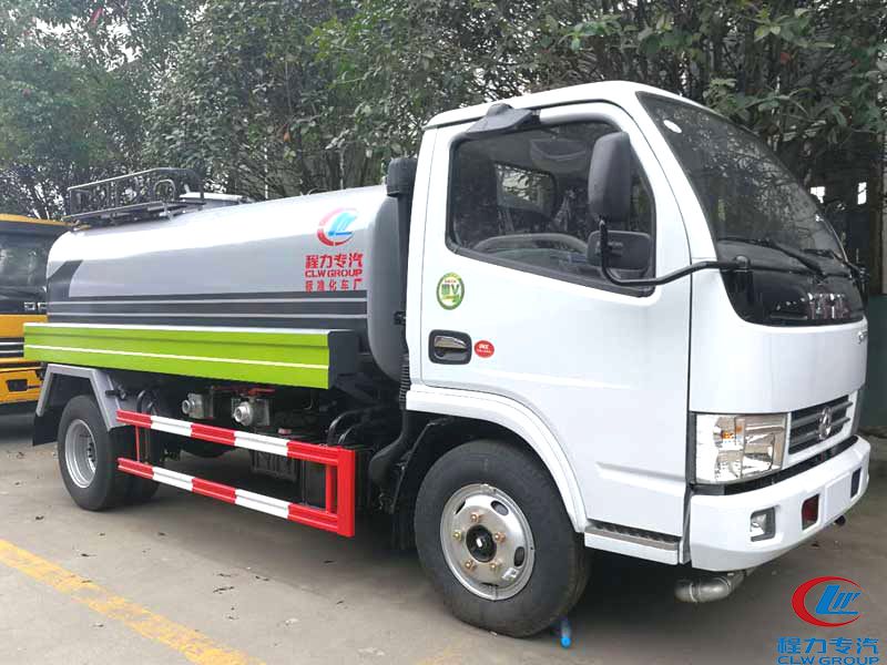 Dongfeng 5000L CLW5073G8S4 Water Tank Truck