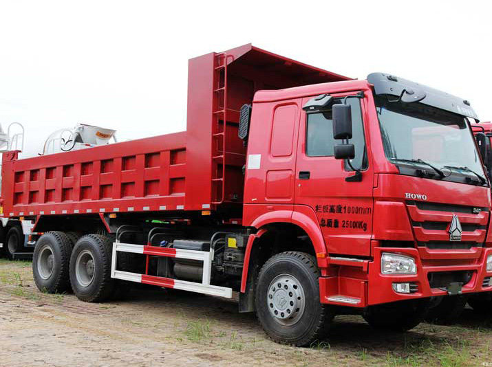 Howo 6 * 4 20tons clw3257n3847z camion à benne basculante