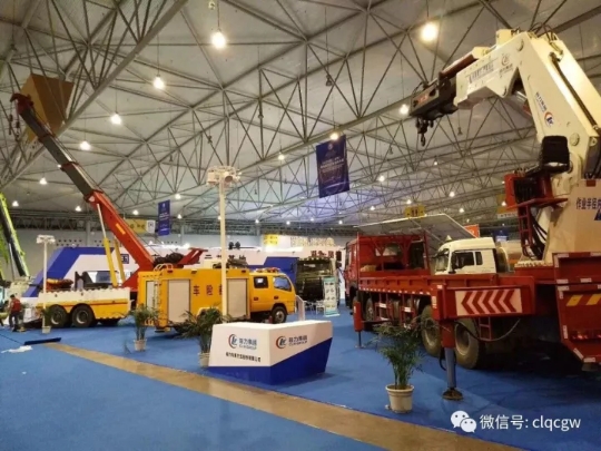 November 2017，Chengli's intelligent truck mounted crane appeared at the 2017 China (Chengdu) International Emergency Equipment and Technology Exhibition